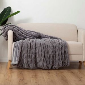 COPY - COPY - BIRKSHIRE COLLECTION FAUX FUR THROW